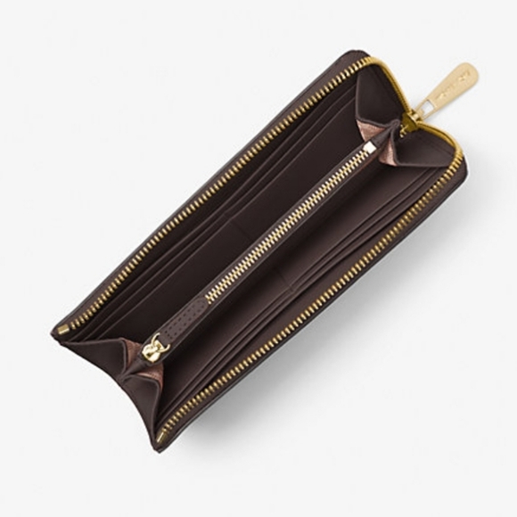 Jet Set Travel Large Logo Quarter-Zip Wallet - Picture 2 of 2